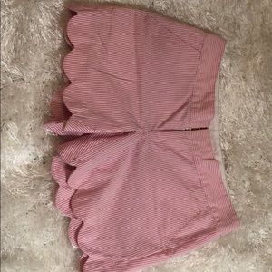 Lilly Pulitzer Butter cup shorts— pink and white